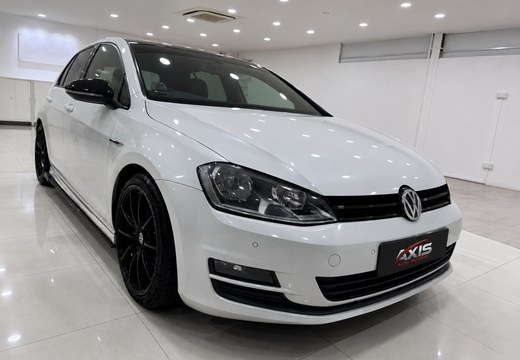 2016 Volkswagen Golf photo 11