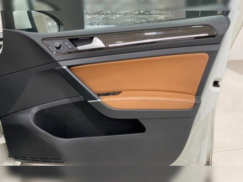 2016 Volkswagen Golf photo 42
